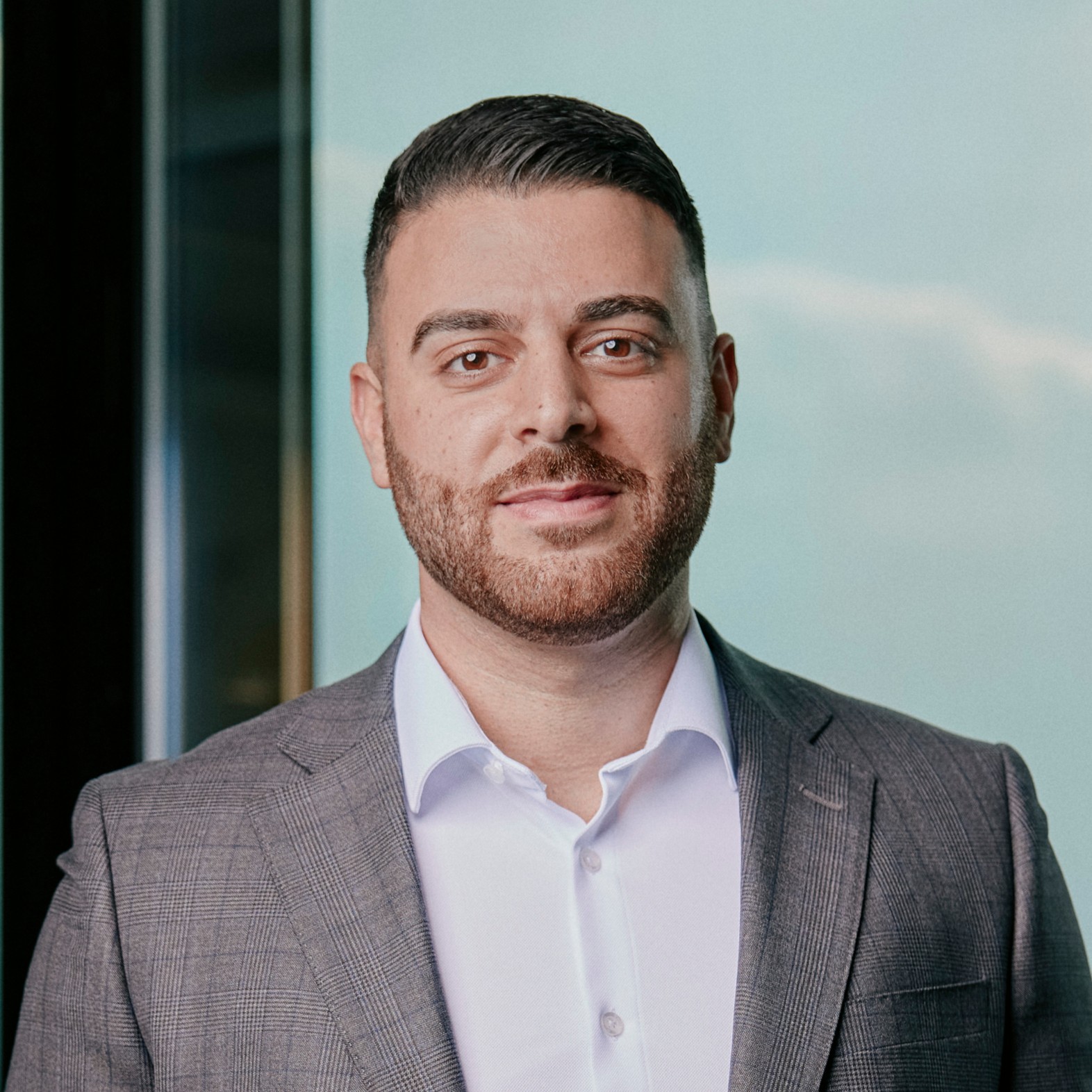 Deniz Sengül Chief Operating Officer, SWITRECO AG Deniz Sengül